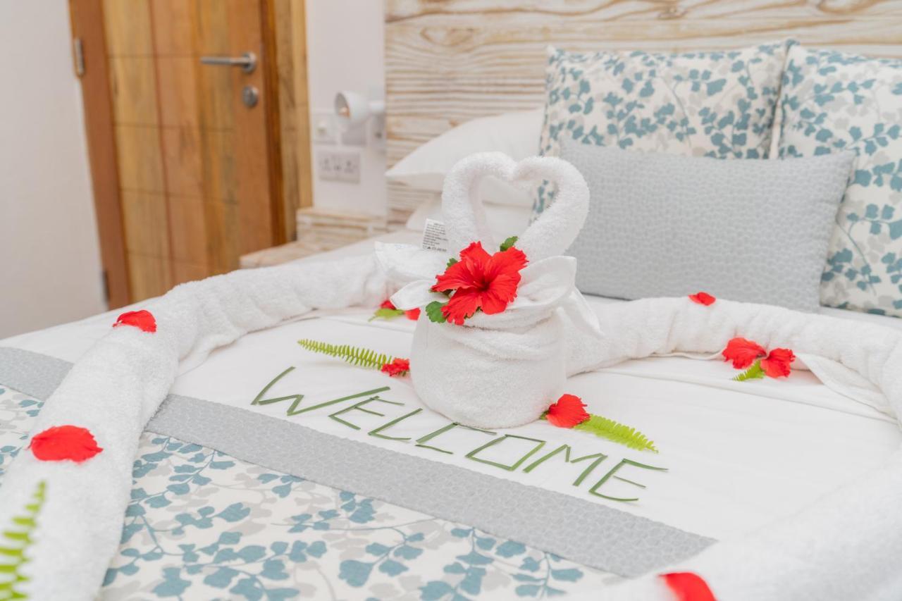 Romance Bungalows Beau Vallon  Εξωτερικό φωτογραφία