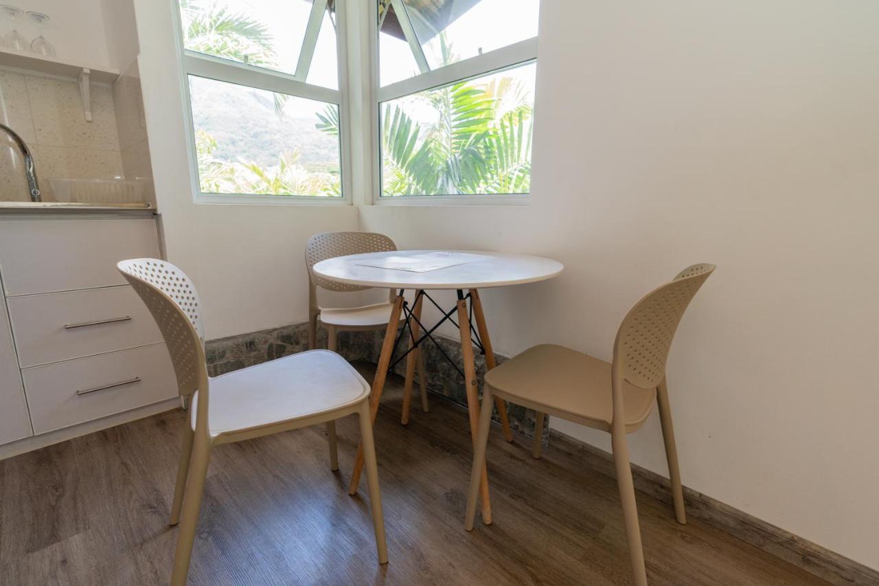 Romance Bungalows Beau Vallon  Εξωτερικό φωτογραφία