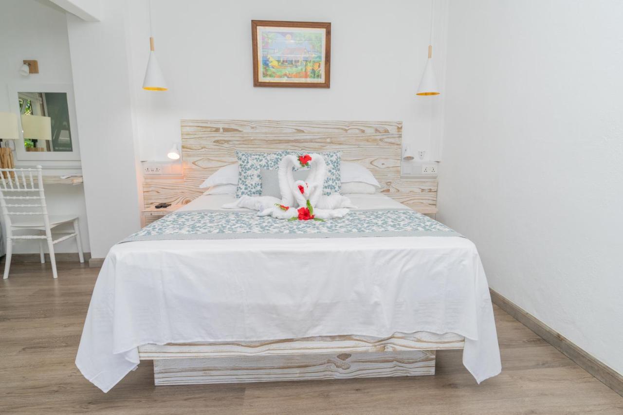 Romance Bungalows Beau Vallon  Εξωτερικό φωτογραφία