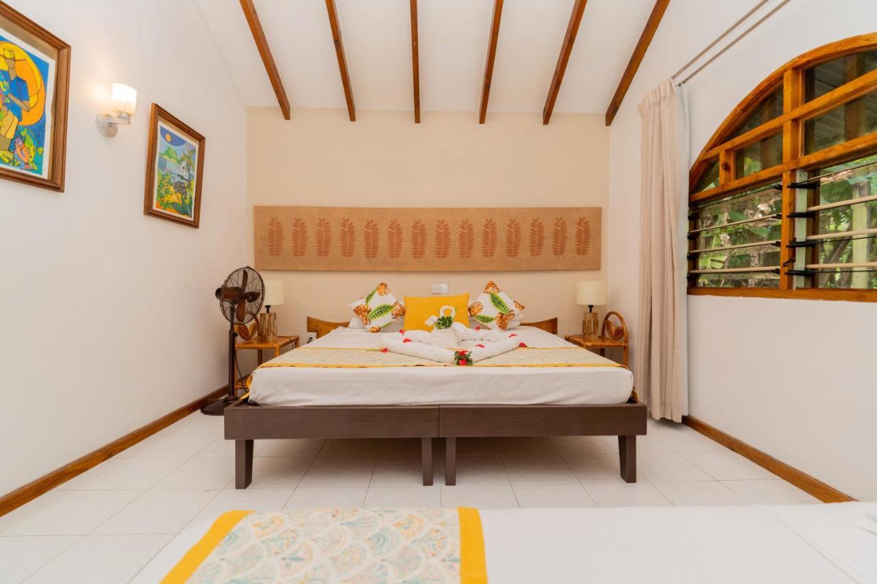 Romance Bungalows Beau Vallon  Εξωτερικό φωτογραφία